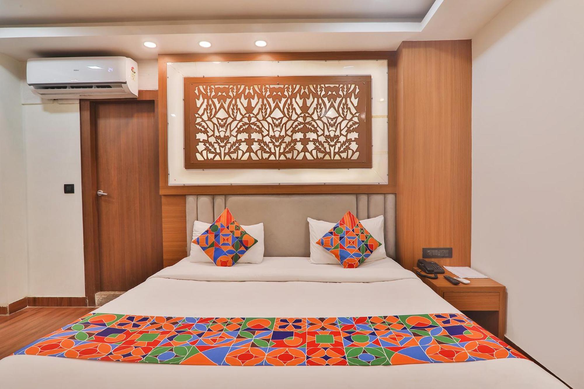 Hotel Fabhotel Shaurya Lucknow