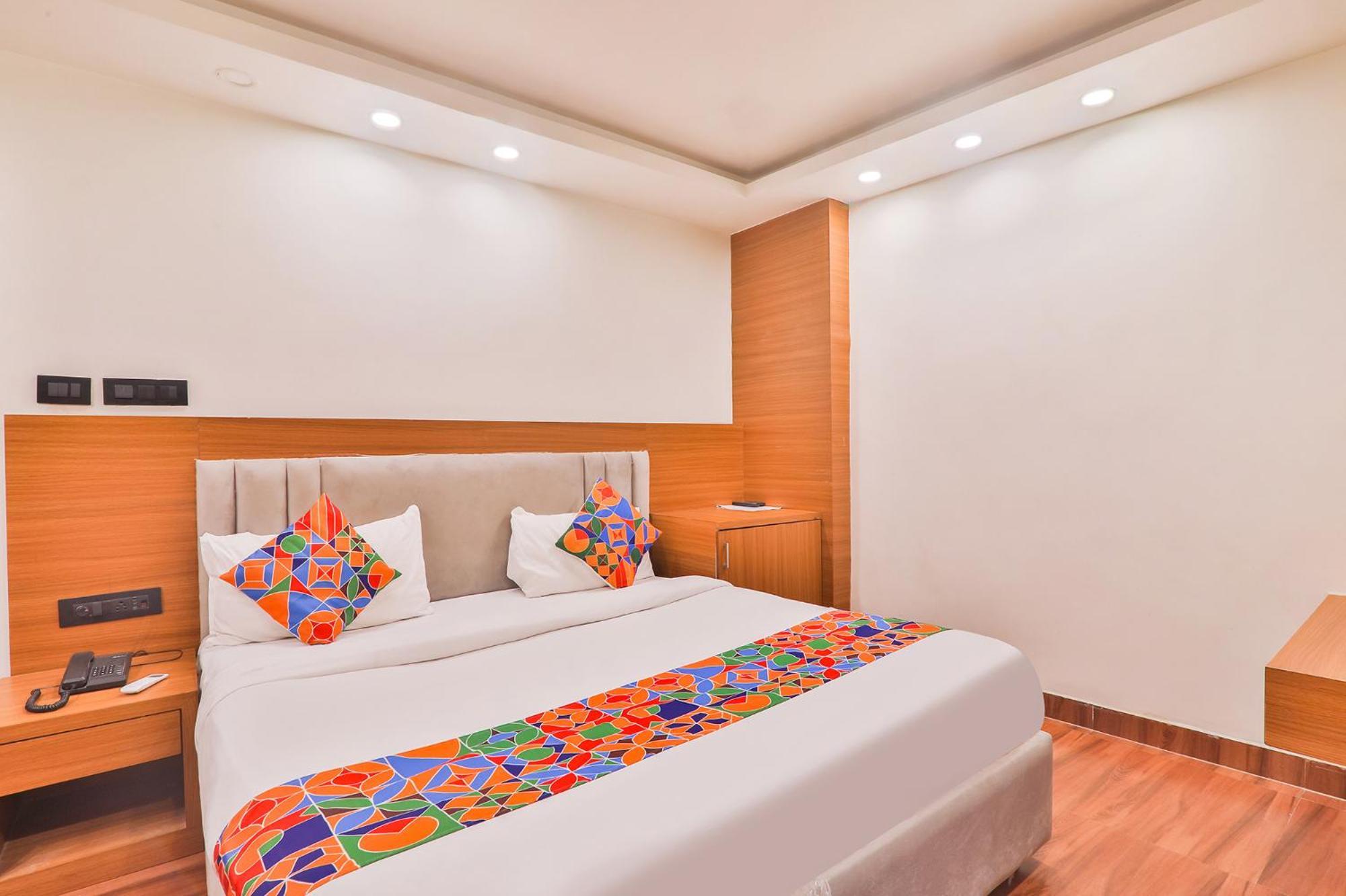 Hotel Fabhotel Shaurya 3*
