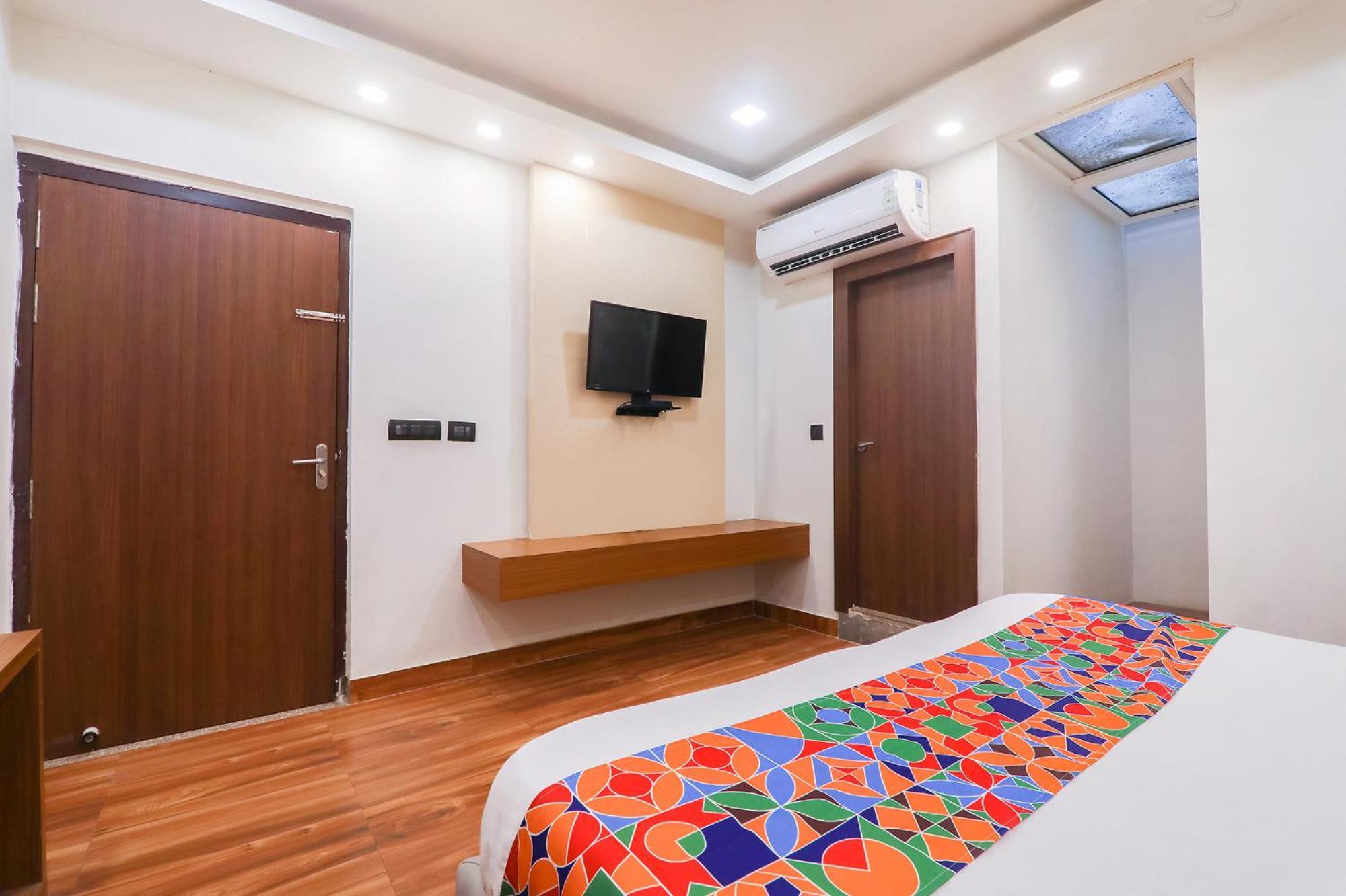 Hotel Fabhotel Shaurya Lucknow