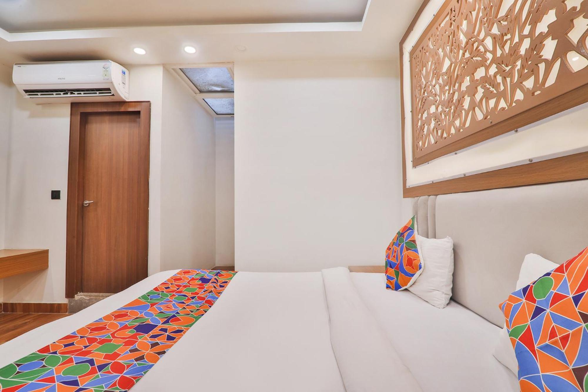 Hotel Fabhotel Shaurya